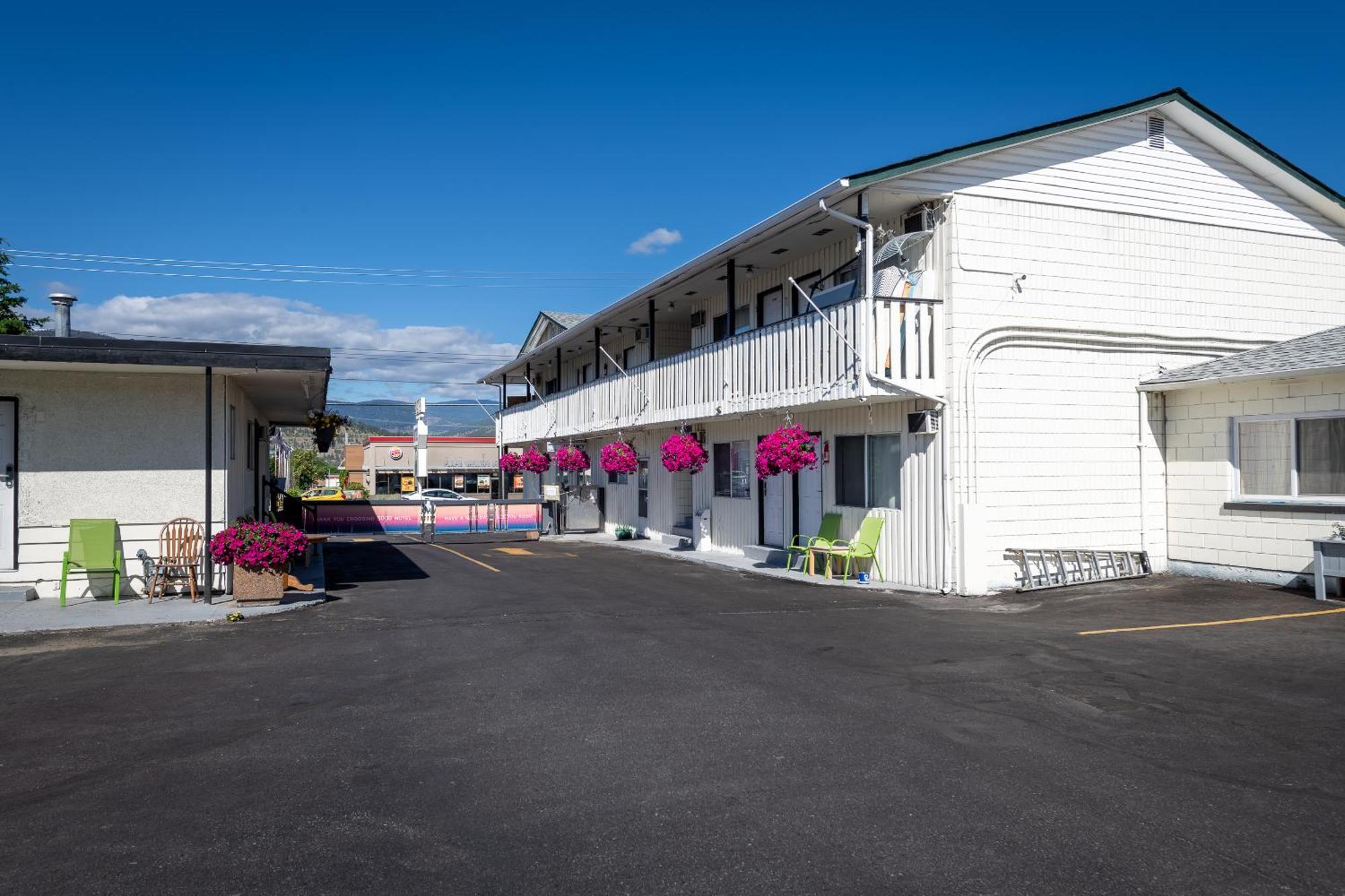 5000 Motel Penticton Exterior foto